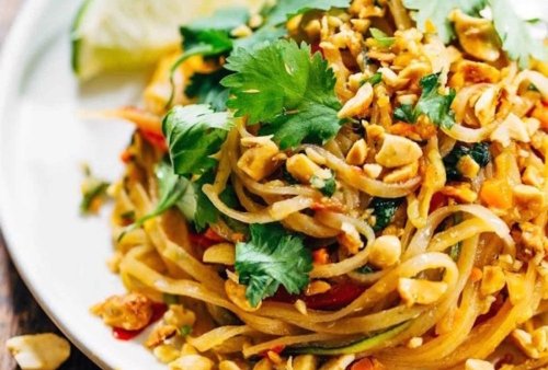 Try These 16 Pad Thai Recipes Instead of Takeout