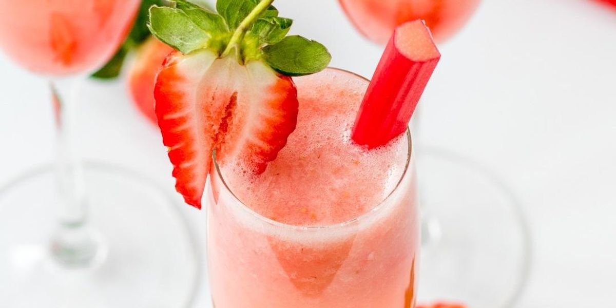 25 Pink Cocktail Recipes That’ll Make Your Valentine *Swoon*