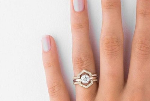 15 Unique Fitted Engagement Ring and Wedding Band Combos That Just Belong Together