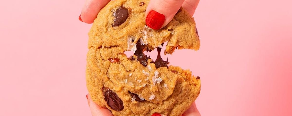 Easy & Delicious Cookie Recipes - cover