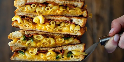 40 *Insane* Grilled Cheese Recipes To Keep You Cheesing All Month