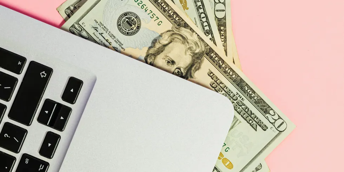 15 “Little Luxuries” Millennials Always Spend Money On, According To