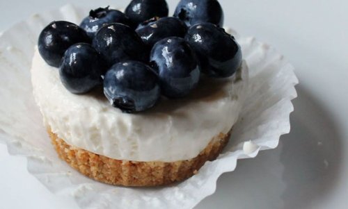 No-Bake Blueberry Cheesecake Cupcakes!