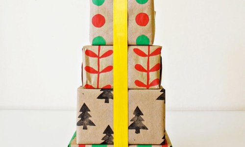Wrap It Up! 18 Holiday Gift Wraps to DIY