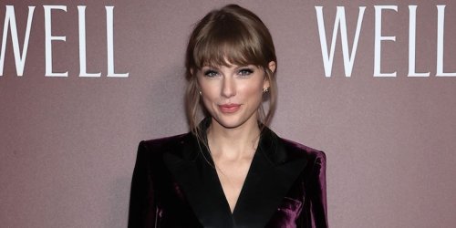 Everything You Need To Know About Those Taylor Swift Book Rumors