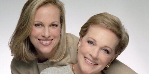 Bid to Win an Opportunity to Meet Julie Andrews at Bay Street Theater's Silent Auction