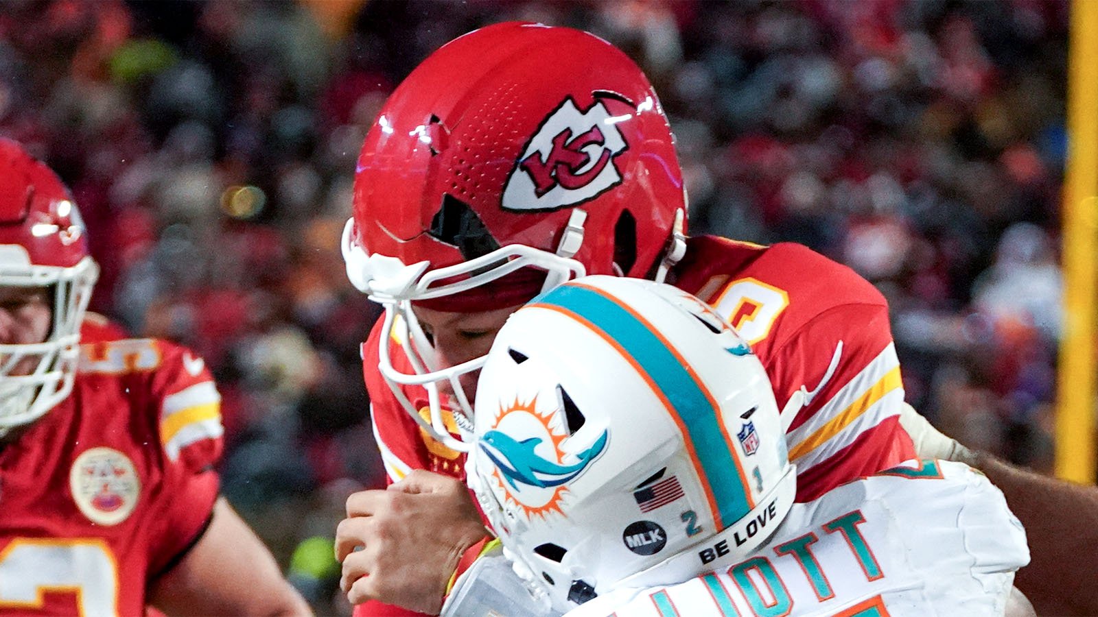 NFL Bans Several Helmets That Were ‘Top Performers’ Just 3 Years Ago After Performing Safety Tests
