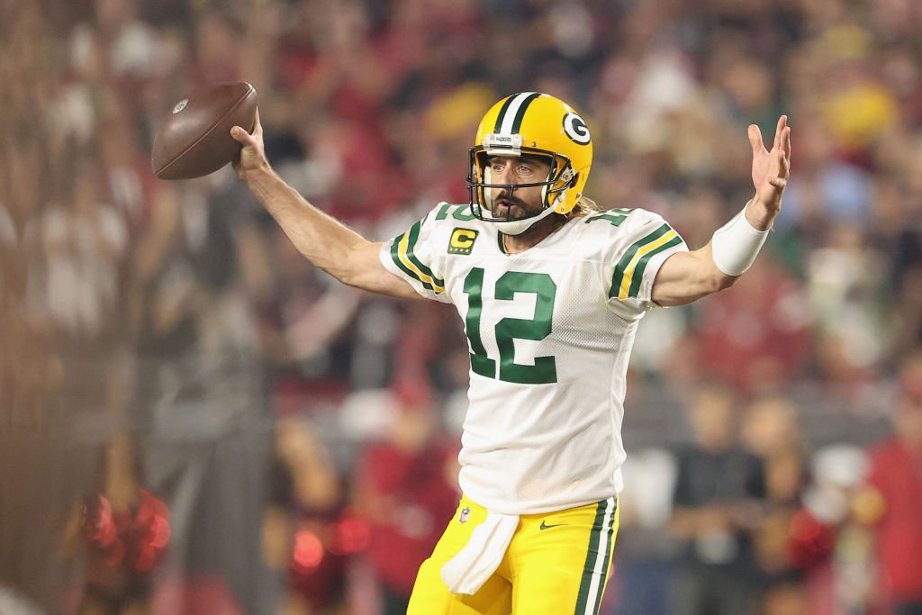 Other Teams Are Reportedly 'Outraged' That Aaron Rodgers Was Only Fined $14k For Violating League Protocols