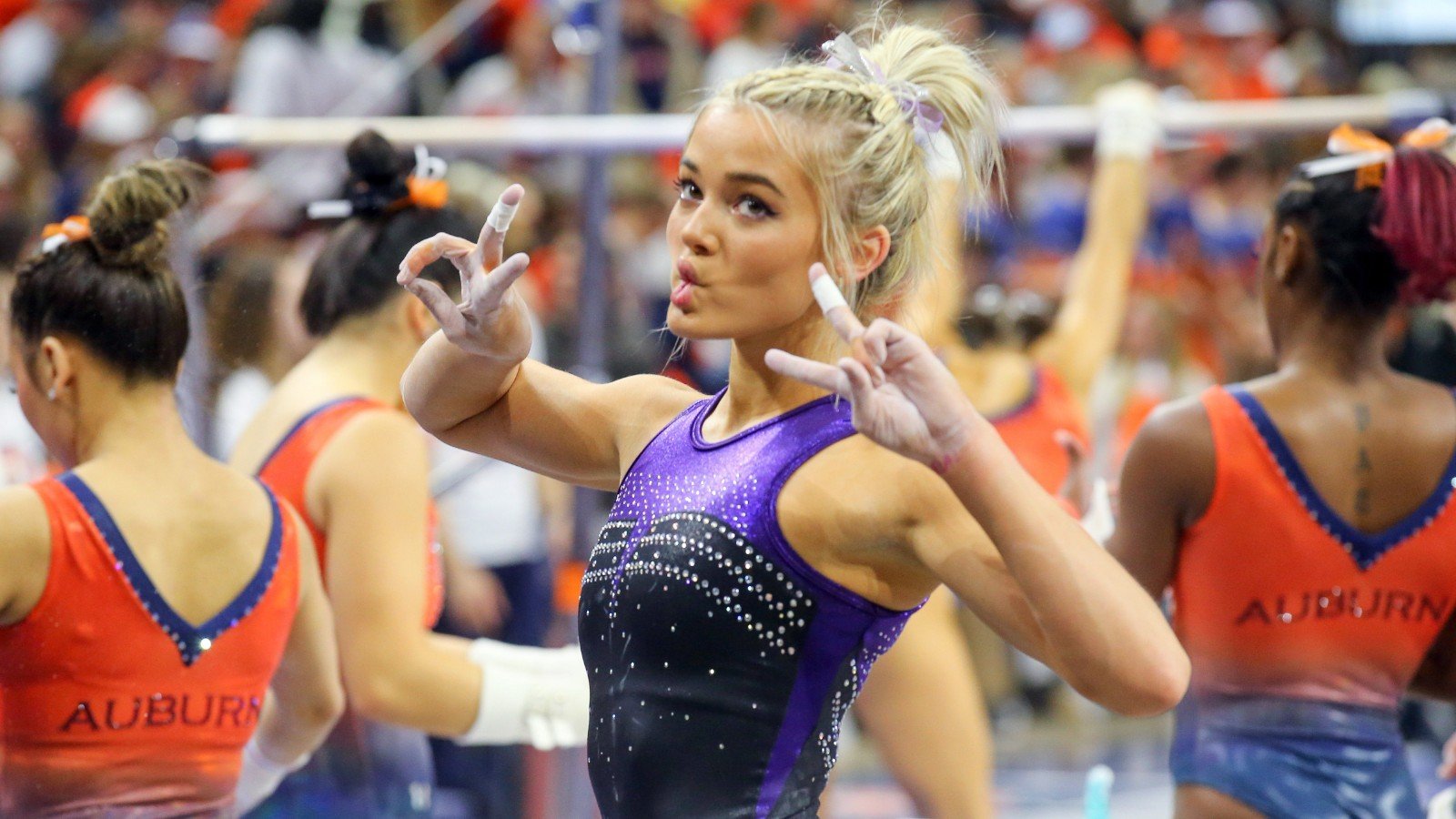 Olivia Dunne Shows Her Astonishing Flexibility In Tight Sportswear During LSU Gymnastics Workout