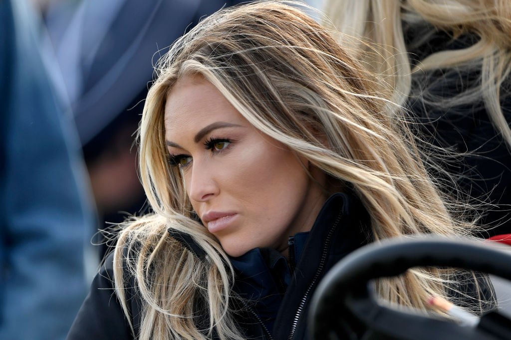 Paulina Gretzky’s Stunning Beach Outfit Goes Viral