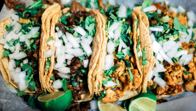 Food Hack Showing Why Street Tacos Have Two Tortillas Is Blowing Minds (Even Though It’s Probably A Lie)