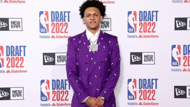 Sports World Reacts To Paolo Banchero’s Bright Purple Suit At The NBA Draft