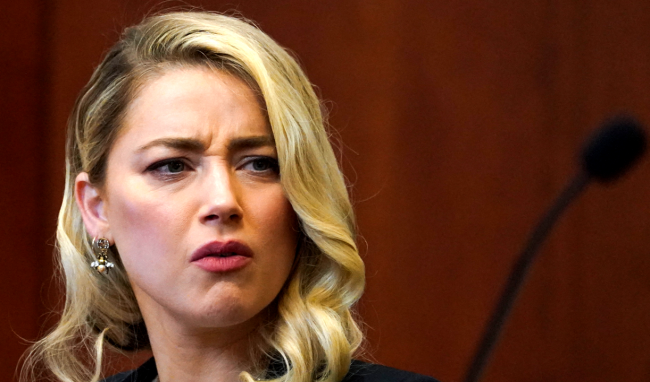 Internet Sleuth Claims To Have Caught Amber Heard Lying About Photos In Her Testimony