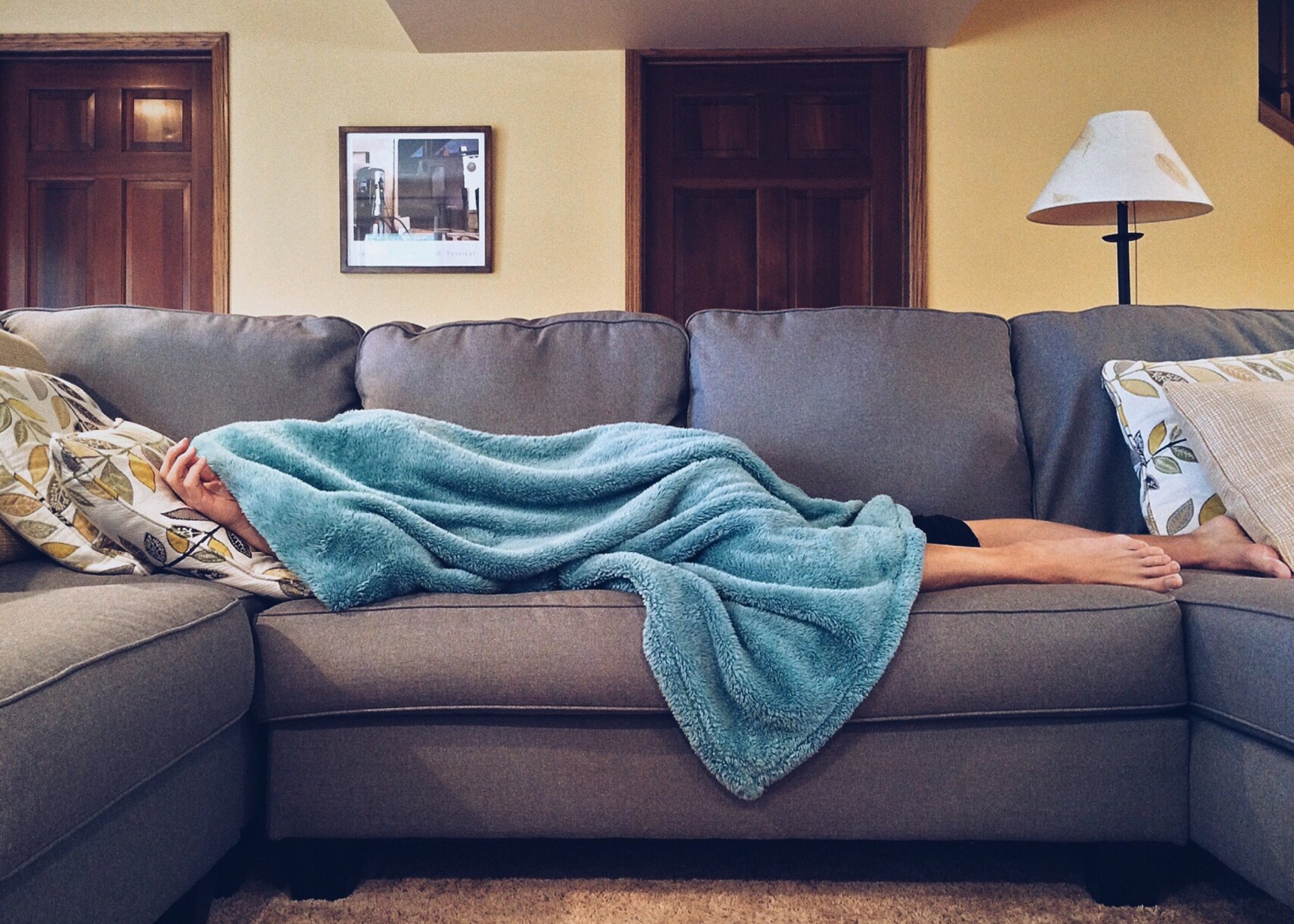 Have Trouble Sleeping? Here's the Optimal Room Temperature To Get The Best Night's Rest