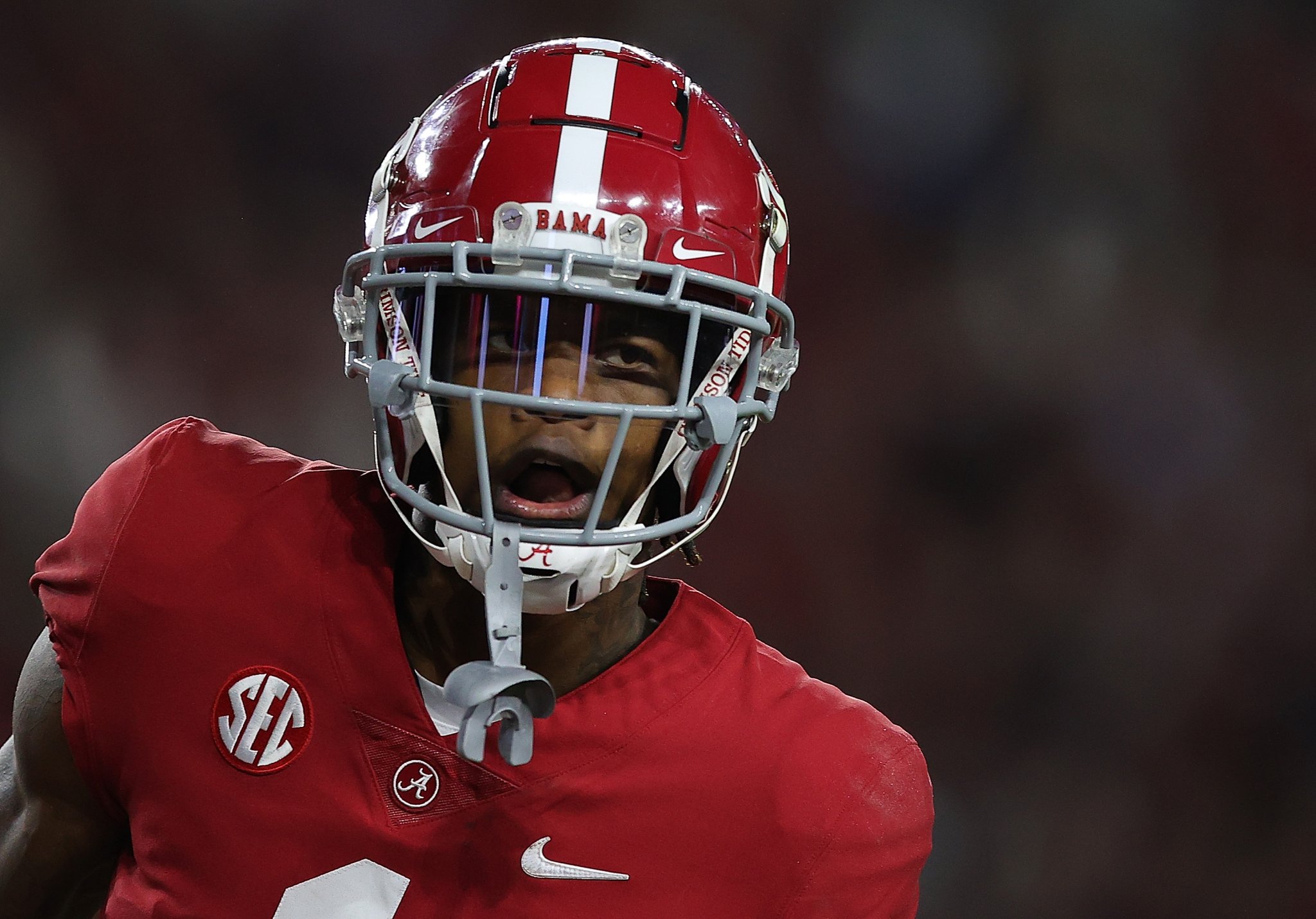 Alabama's Top Receiver, Jameson Williams, Ejected For Targeting Against Auburn