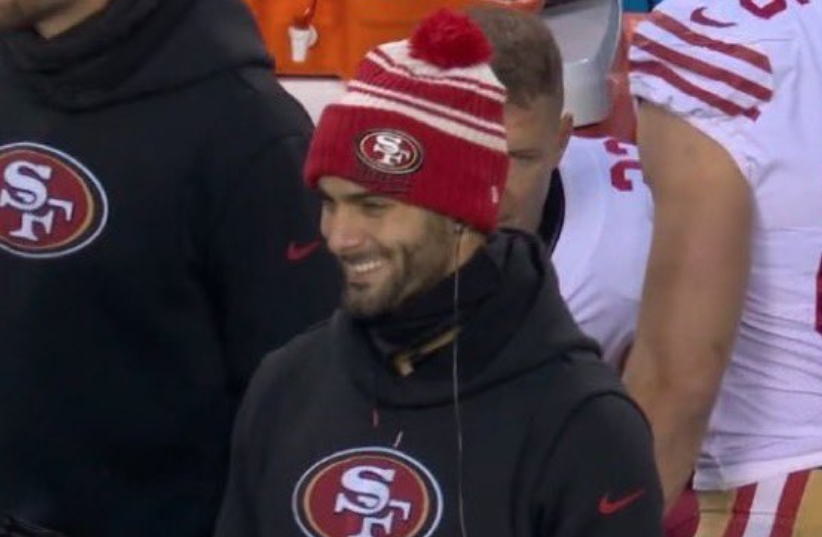Jimmy Garoppolo Caught Smiling On The Sidelines While 49ers Were Getting Blown Out