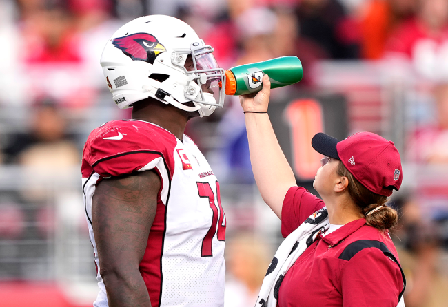 The Internet Found Out How Much NFL Waterboys Get Paid And Now Everyone's Mad