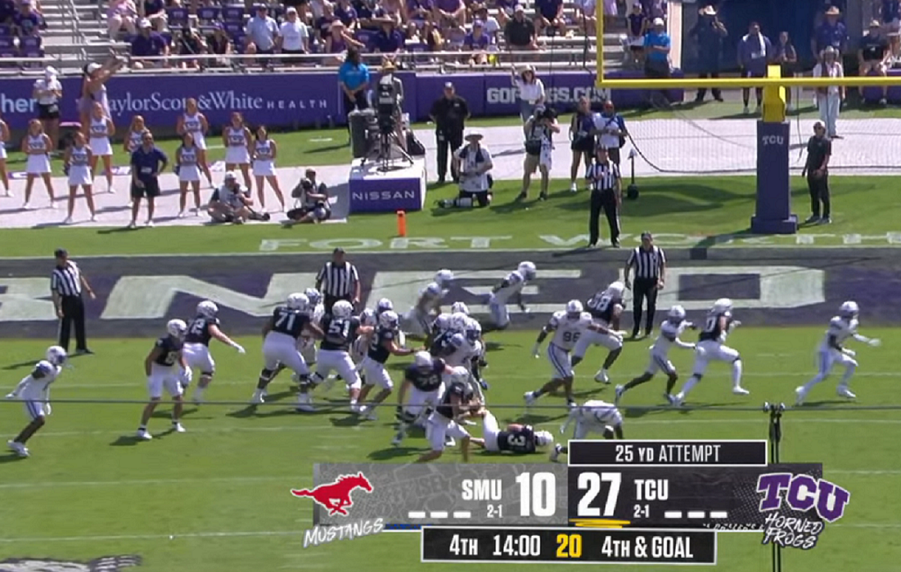 TCU Attempts Fake Field Goal And Fail Miserably In Hilarious Fashion