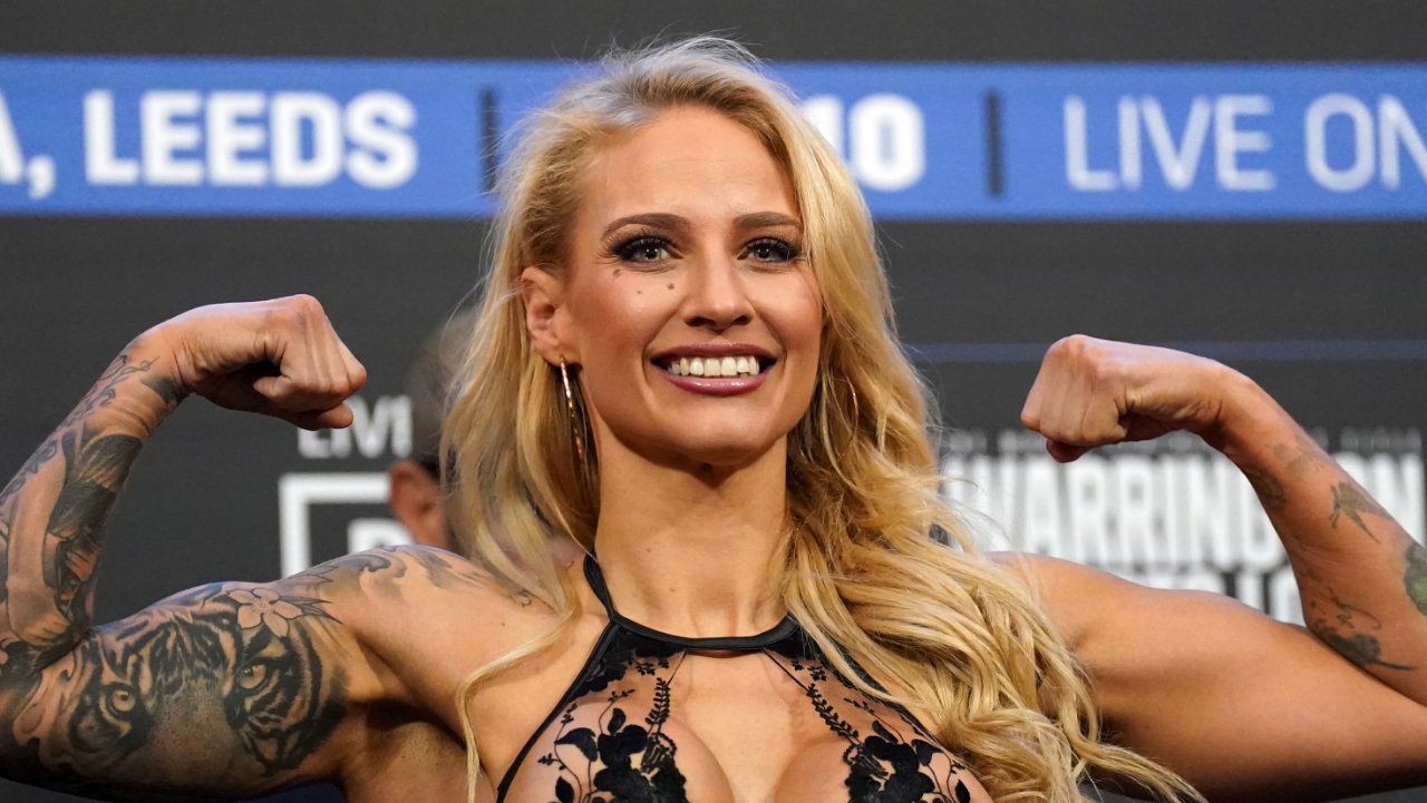 Boxer Ebanie Bridges Announces OnlyFans While Wearing Racy Outfit At Weigh-Ins
