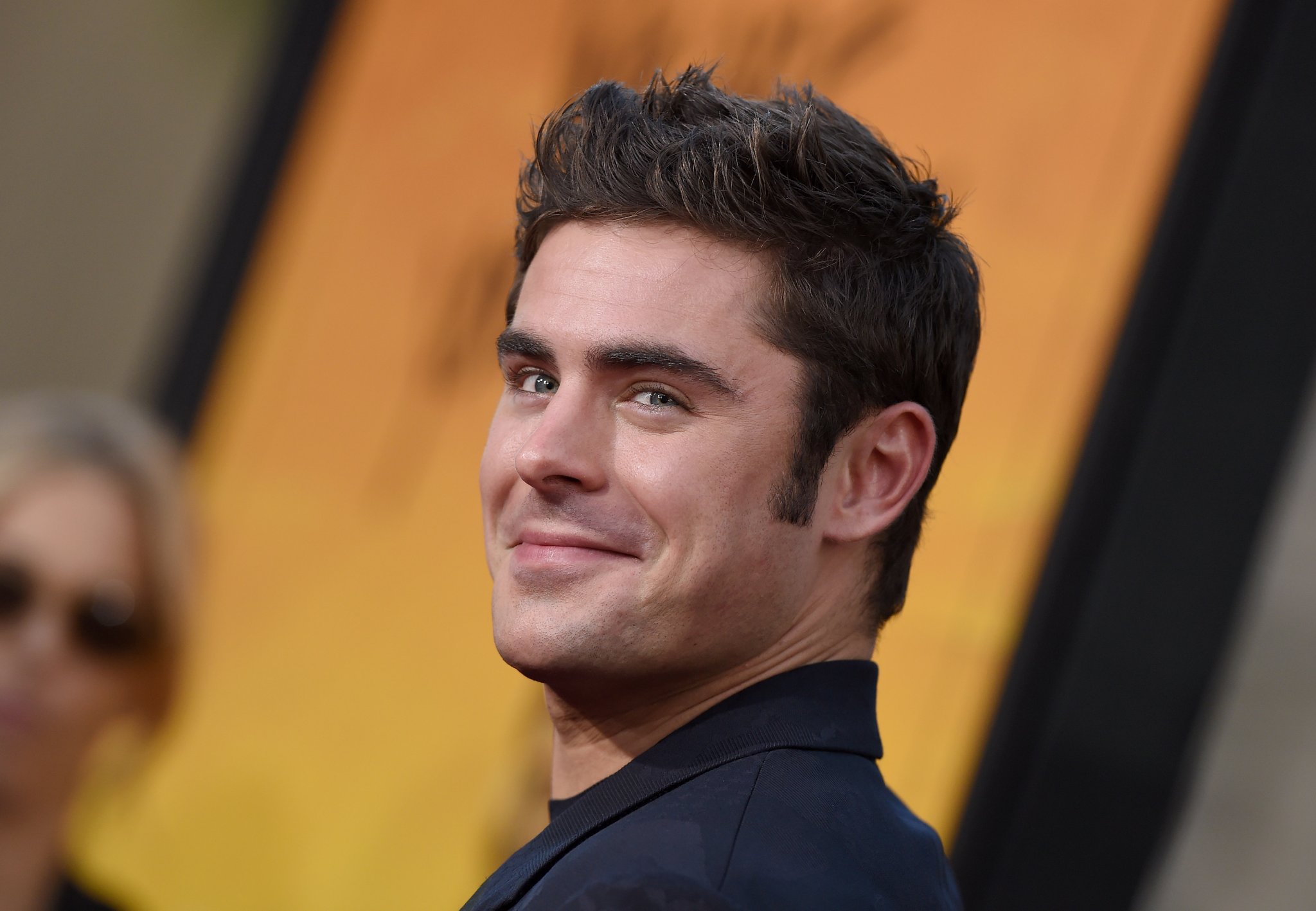 The Internet Reacts To Zac Efron's Face Looking Nearly Unrecognizable In New Video