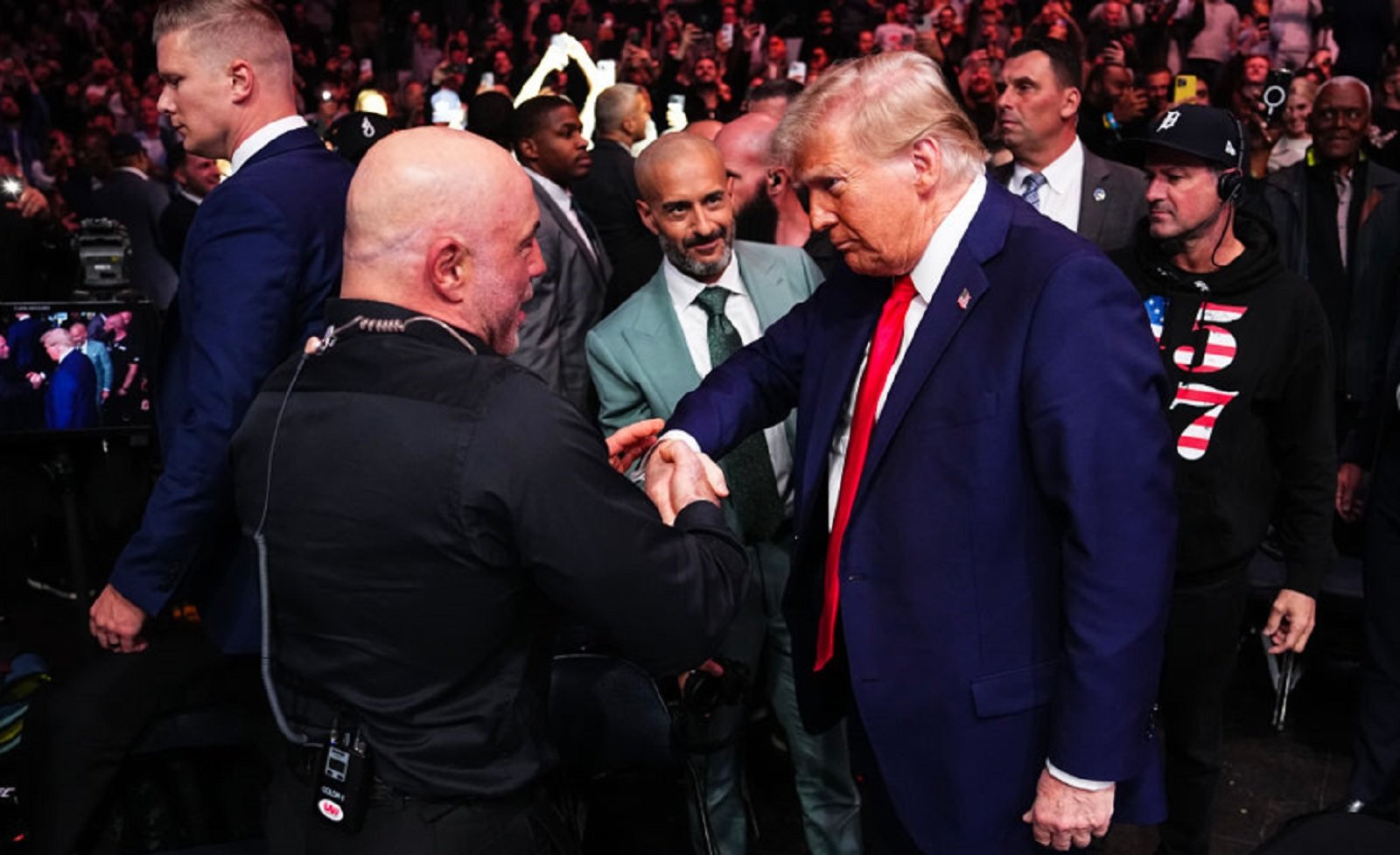 President Trump & Joe Rogan Shake Hands, Chat At UFC Event In Miami