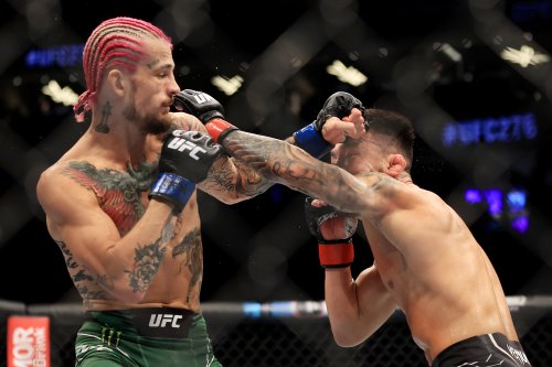 Sean O'Malley Believes Pedro Munhoz Was Looking For A Way Out During Eye Poke Stoppage At UFC 276