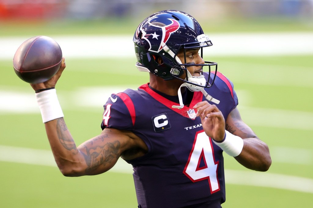 Deshaun Watson Hilariously Responds After Fans Believed He Made Lewd Comment During Viral Mic'd Up Video