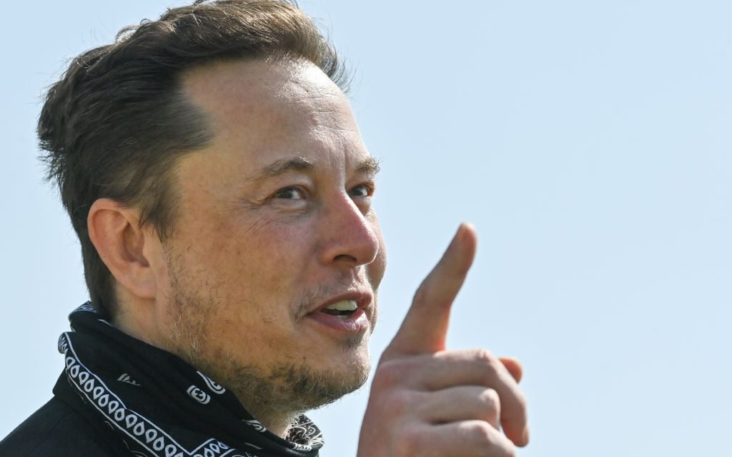 Elon Musk Is Trolling Jeff Bezos With A Savage Gift After Reclaiming Title Of World's Richest Person