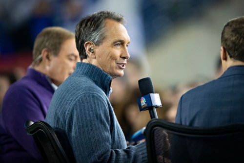 Everyone's mad at Cris Collinsworth for his Aaron Rodgers comment