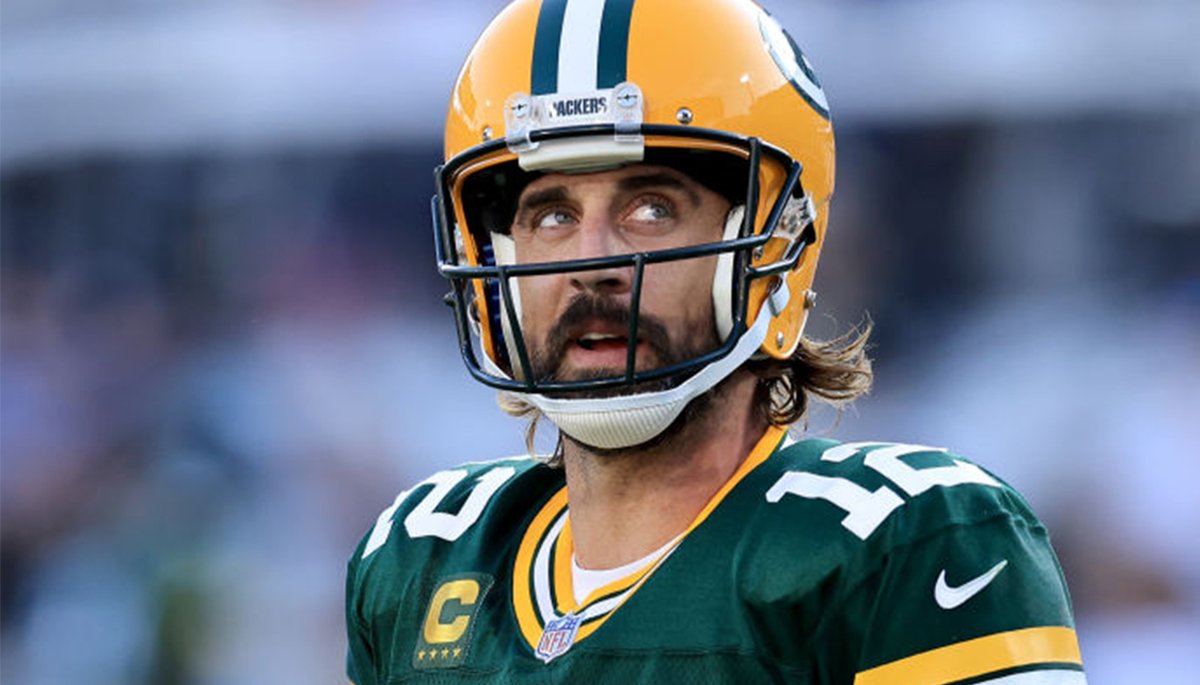 NFL Fans Can't Believe The Absurdity Of Aaron Rodgers' Fine When Compared To CeeDee Lamb's Fines