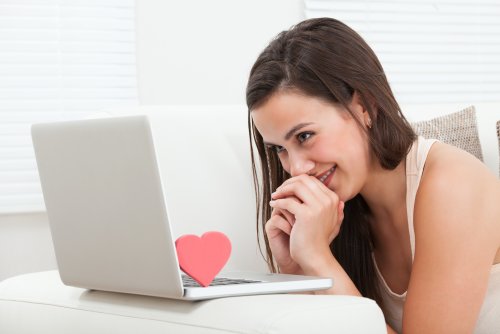 People Are Falling In Love Through Zoom Dating Only To Be Repulsed When They Meet In Person