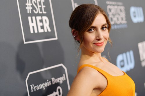 That time Alison Brie peed her pants while filming 'Mad Men'
