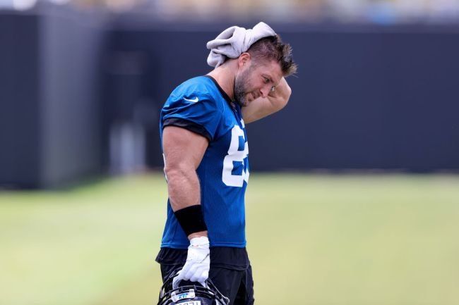 Tim Tebow Has Apparently Been Lifting Everything In Sight, Looks Jacked At Jaguars Practice