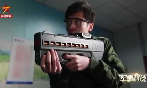 China Unveils Handheld Railgun That Looks Straight Out Of A Sci-Fi ...