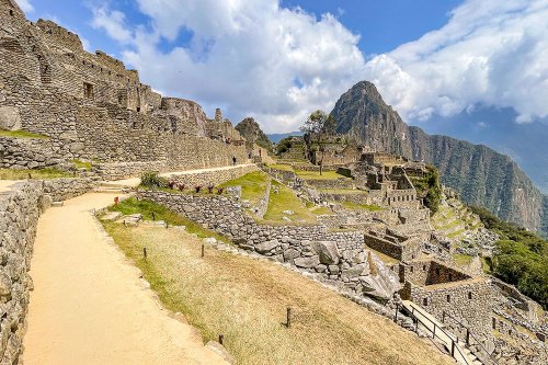 A Complete Guide to Hiking The Inca Trail To Machu Picchu