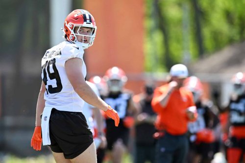 NFL Insider Heard Interesting Evaluation About Carson Schwesinger