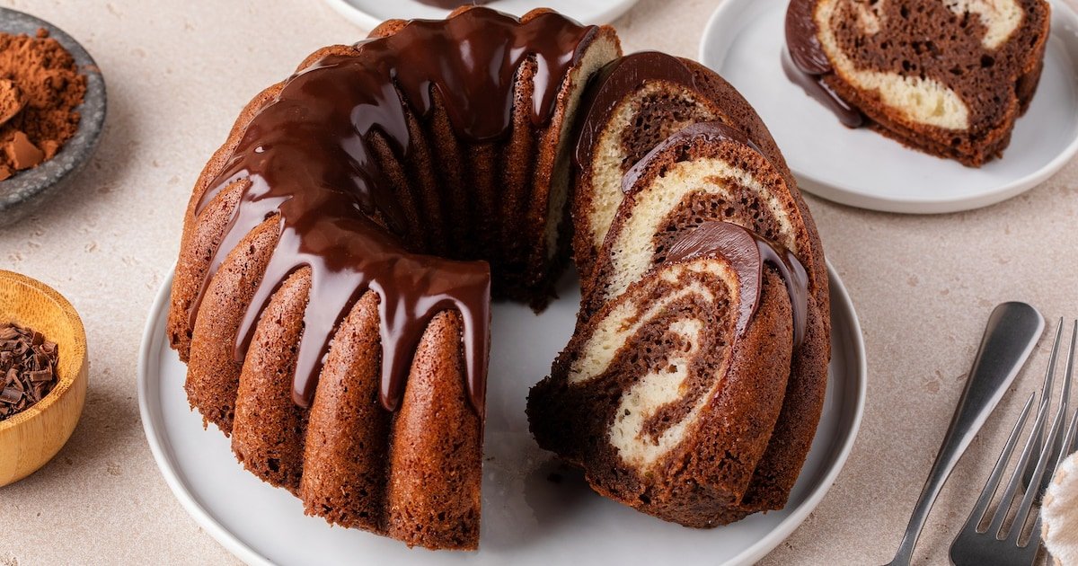 Zeitloser Kuchenklassiker: Mit diesem Trick wird Marmorkuchen extra saftig