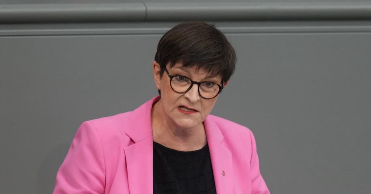 Helmut Markworts Tagebuch: SPD muss Patex-Esken von ihrem Thron stoßen - und einem Mann die Krone aufsetzen