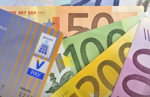 Geld auf dem Konto: Wie viel ist zu viel?