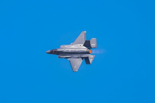 Kampfjet F-35: Deutsche Luftfahrtexperten beginnen Ausbildung in Kalifornien
