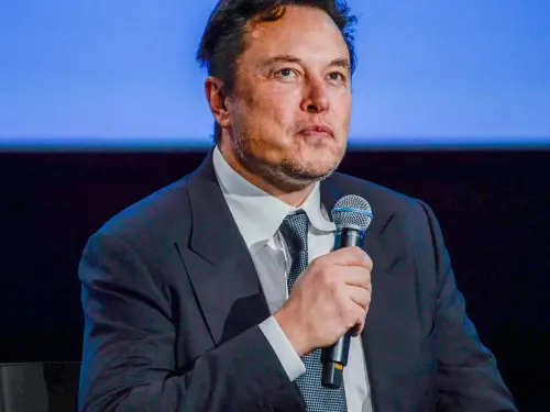 Elon Musk hat einem Bericht zufolge einen Übernahme-Versuch bei OpenAI gestartet, bevor er 2018 den Vorstand verließ