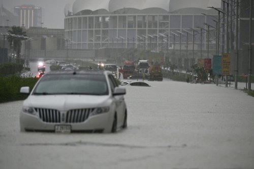 Dubais Versuch, das Wetter zu kontrollieren: Verschlimmerte das „Wolkenimpfen“ den Starkregen?