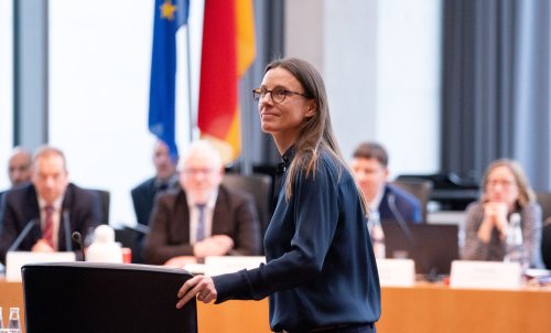 Niedersachsens Ministerpräsident Weil und der VW-Betriebsrat verhinderten Katrin Suder als neue IT-Vorständin