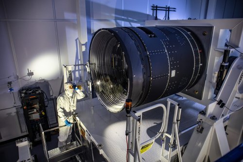 Wissenschaftler bauen neue Riesen-Kamera, um endlich gefährliche Asteroiden und Dunkle Materie zu fotografieren