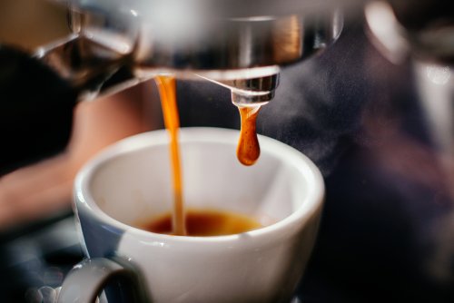 Wie eine regelmäßige Kaffeepause beim Abnehmen helfen kann