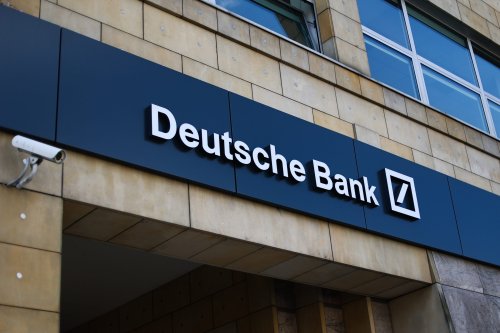 Büropflicht an vier Tagen: Deutsche Bank holt Manager aus dem Home Office
