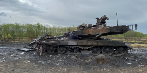 Russland benutze aufblasbare Panzer, denen aber die Luft ausgehe, sagt die ukrainische Armee