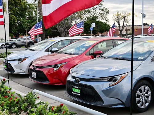 Reaktion auf Trumps Zoll-Drohungen: US-Amerikaner kaufen hastig Autos