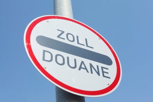 Zölle: Definition, Begründung, Pro & Contra, berühmte Zoll-Beispiele und Trumps Vorbild