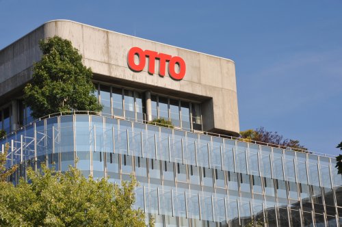 Versandhandel Otto kühlt Bürogebäude runter und schickt Mitarbeiter im Winter ins Homeoffice, um Energie zu sparen